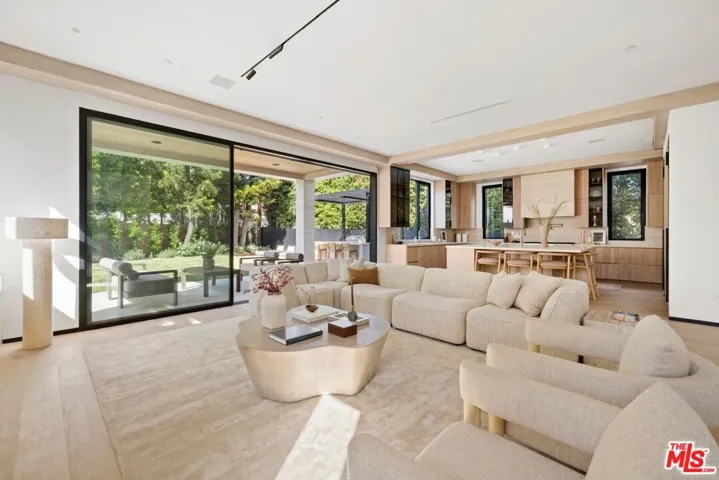 3022 Patricia Avenue, Los Angeles, California 90064