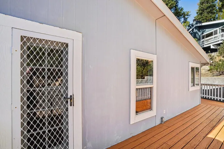 45-web-or-mls-Rim Rock Rd-S0910-047