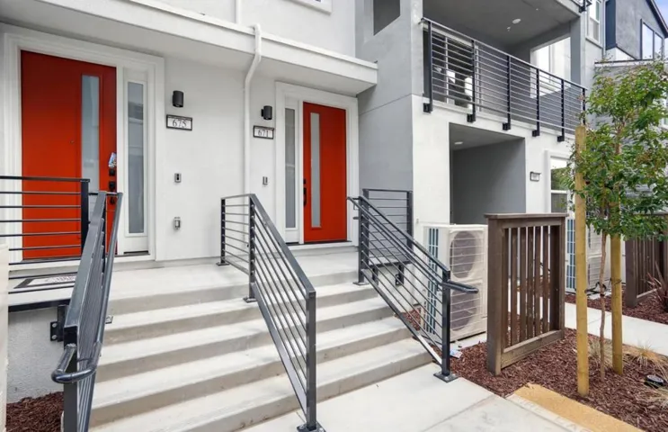 671 Lindendale Court 168-18 Plan 5, San Jose, California 95117