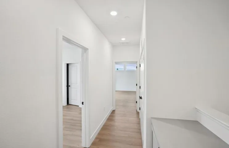 671 Lindendale Court 168-18 Plan 5, San Jose, California 95117