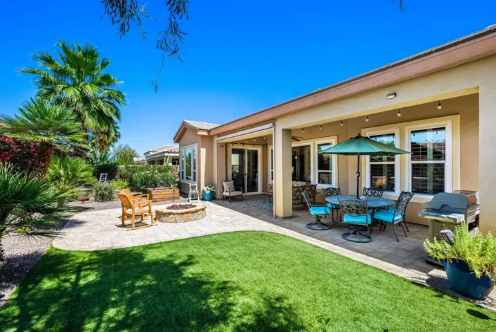 26-web-or-mls-JMLiving_OPMG_0426_026