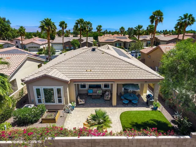 5-web-or-mls-JMLiving_OPMG_0426_005