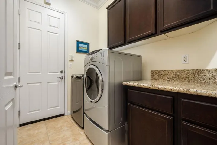 37-web-or-mls-JMLiving_OPMG_0426_037