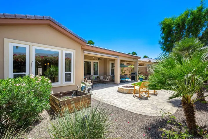 29-web-or-mls-JMLiving_OPMG_0426_029