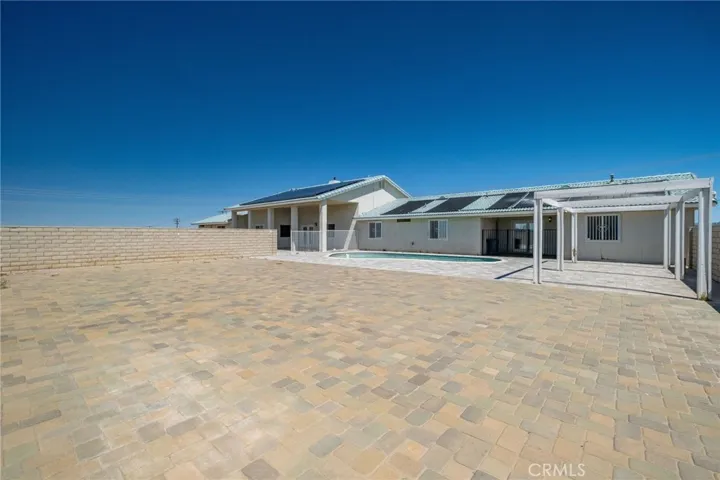 6748 Coriander, Oak Hills, California 92344