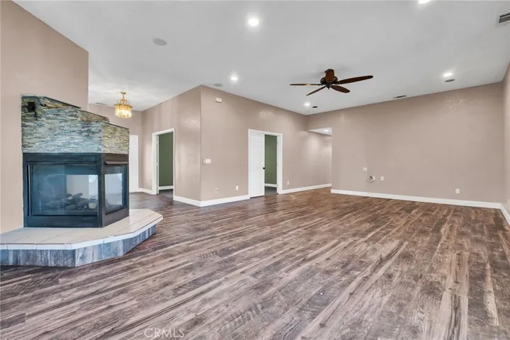 6748 Coriander, Oak Hills, California 92344
