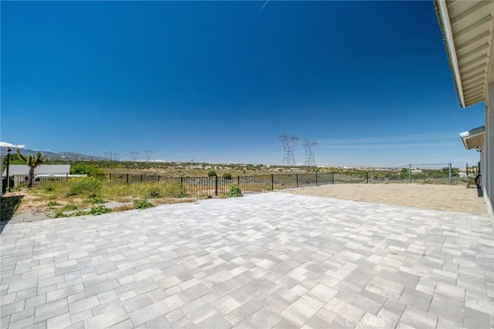 6748 Coriander, Oak Hills, California 92344