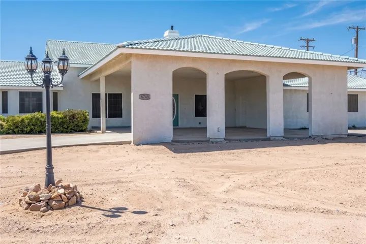 6748 Coriander, Oak Hills, California 92344