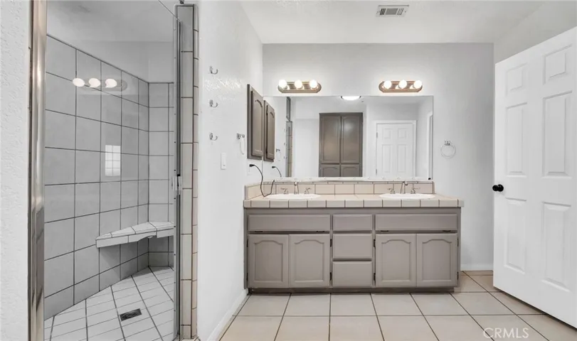 6748 Coriander, Oak Hills, California 92344