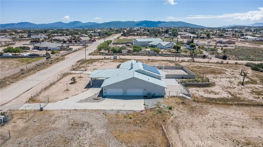 6748 Coriander, Oak Hills, California 92344