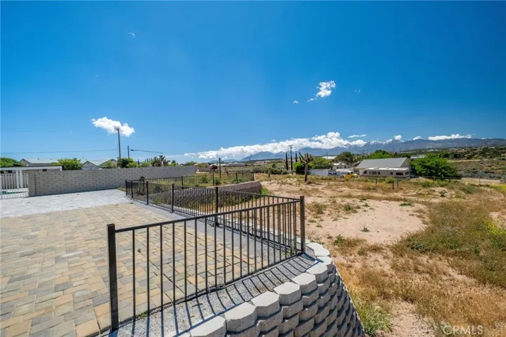 6748 Coriander, Oak Hills, California 92344