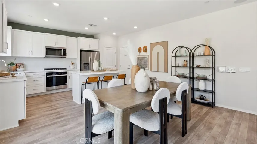 11392 Forge Road, Corona, California 92883