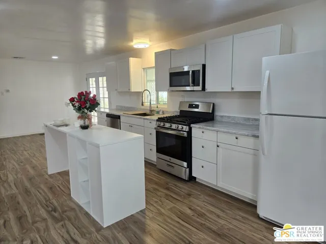 Great Counter Space