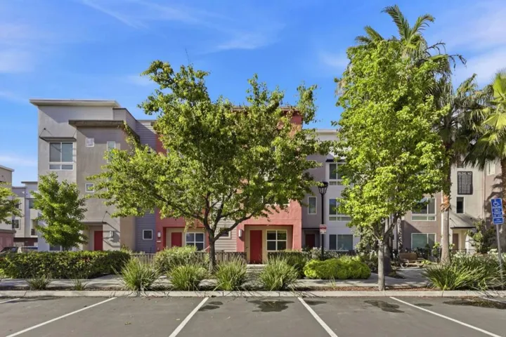 446 Ellicott Loop, San Jose, California 95123