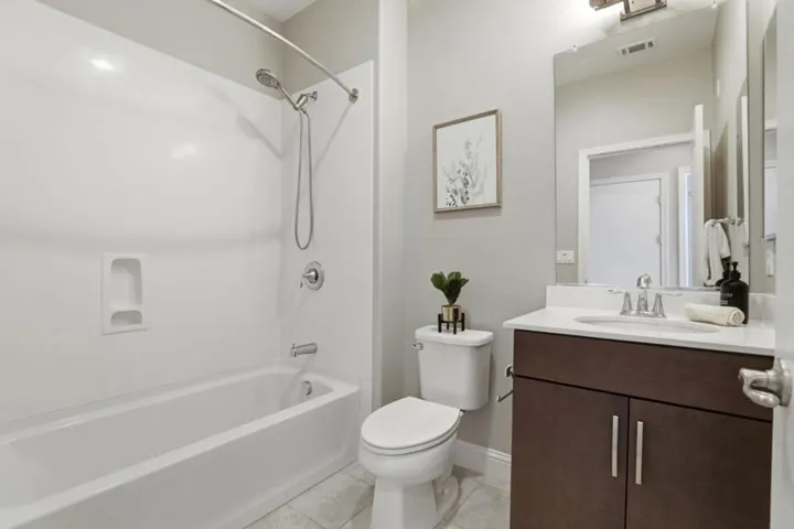 446 Ellicott Loop, San Jose, California 95123