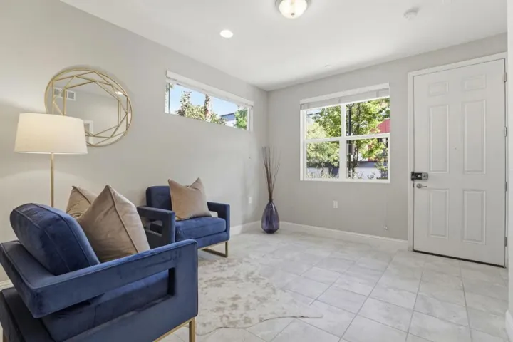 446 Ellicott Loop, San Jose, California 95123