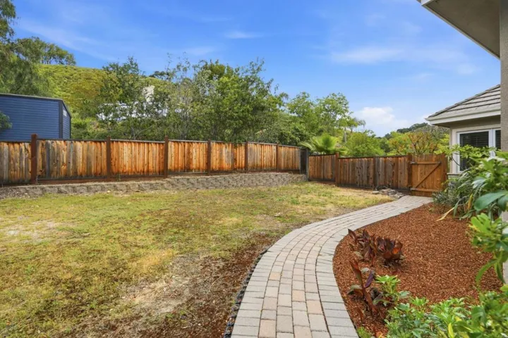 899 Vista Del Roble Place, San Jose, California 95120