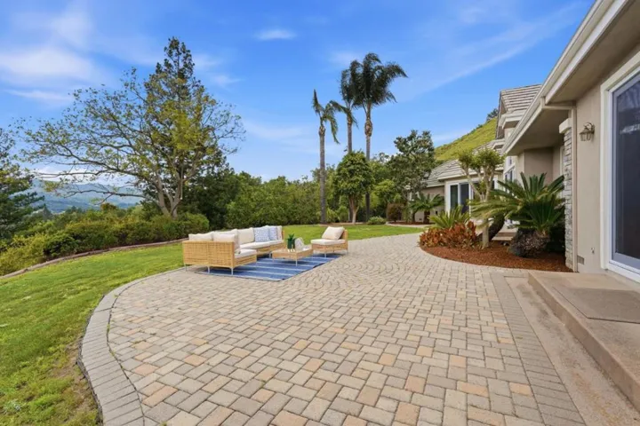 899 Vista Del Roble Place, San Jose, California 95120