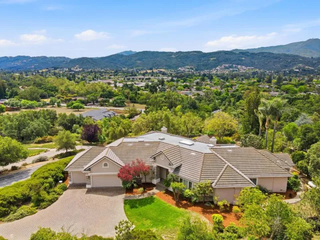 899 Vista Del Roble Place, San Jose, California 95120