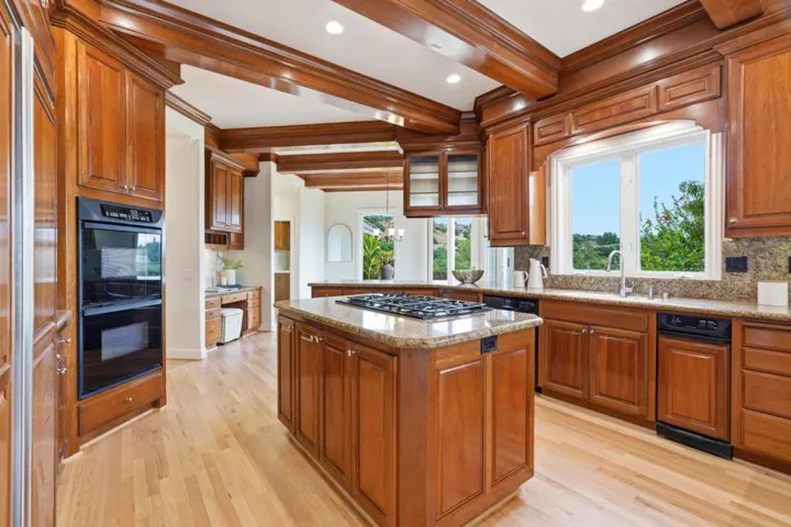 899 Vista Del Roble Place, San Jose, California 95120