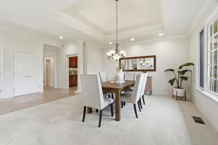 899 Vista Del Roble Place, San Jose, California 95120