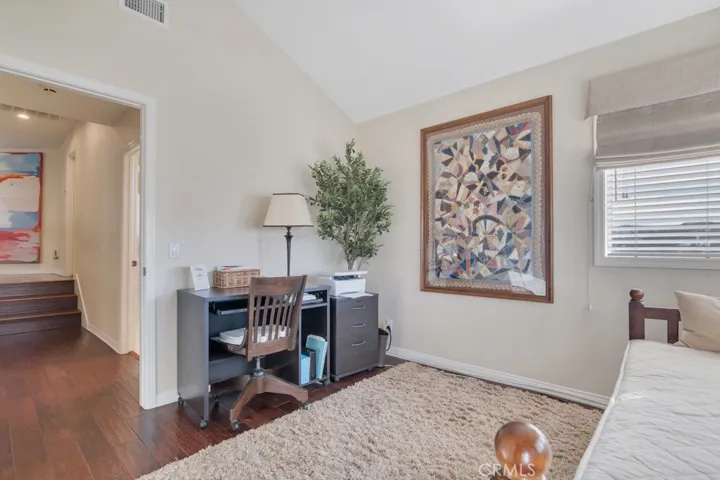 Secondary bedroom