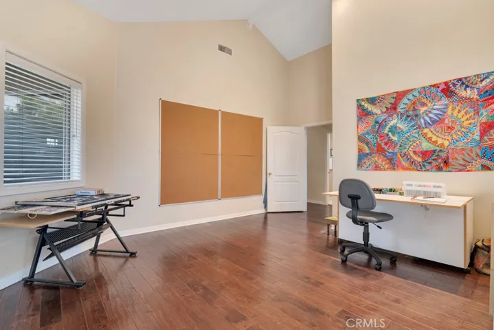Secondary bedroom