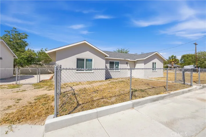 1807 W Avenue K8, Lancaster, California 93534