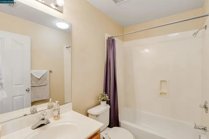 523 Whitehall Ct, Oakley, California 94561