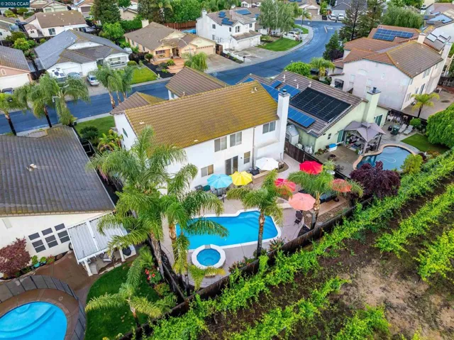 523 Whitehall Ct, Oakley, California 94561