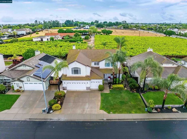 523 Whitehall Ct, Oakley, California 94561
