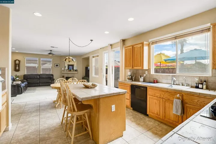523 Whitehall Ct, Oakley, California 94561