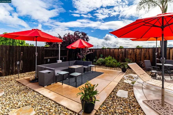 523 Whitehall Ct, Oakley, California 94561