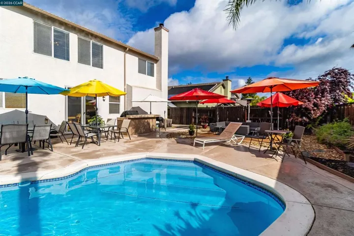 523 Whitehall Ct, Oakley, California 94561