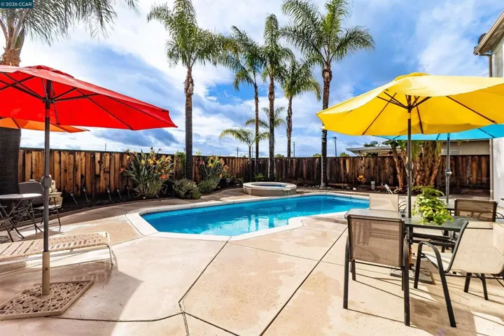 523 Whitehall Ct, Oakley, California 94561