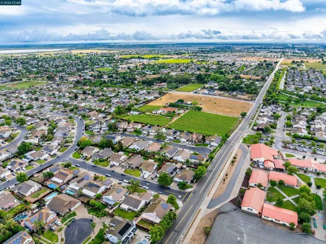 523 Whitehall Ct, Oakley, California 94561