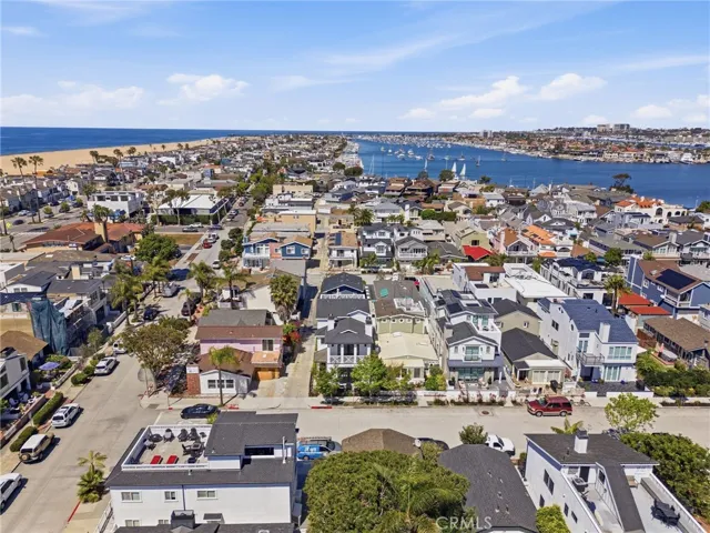 305 Montero, Newport Beach, California 92661