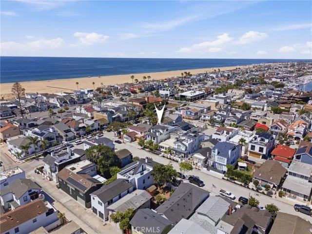 305 Montero, Newport Beach, California 92661