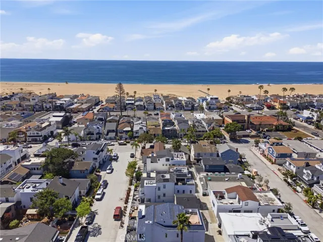 305 Montero, Newport Beach, California 92661