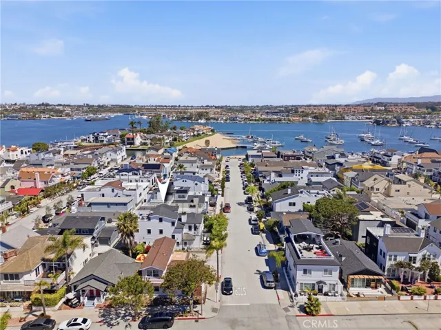 305 Montero, Newport Beach, California 92661