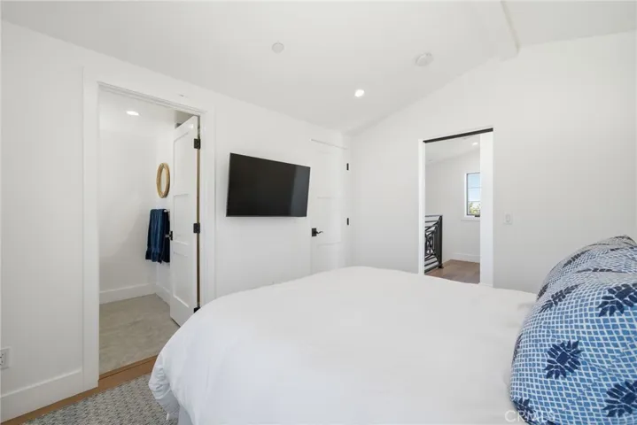 305 Montero, Newport Beach, California 92661