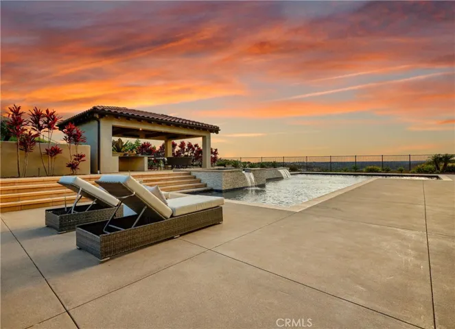 8461 Hinterland Drive, San Diego, California 92127