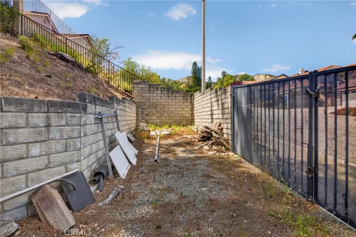 28603 Greenwood, Castaic, California 91384