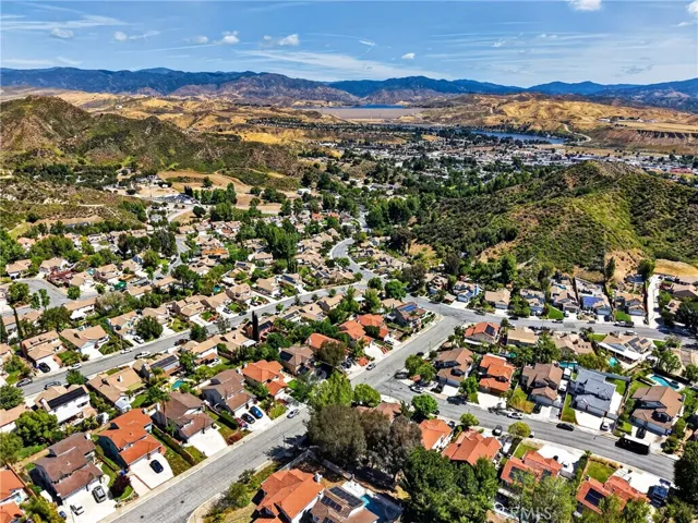 28603 Greenwood, Castaic, California 91384