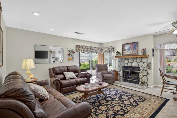 28603 Greenwood, Castaic, California 91384