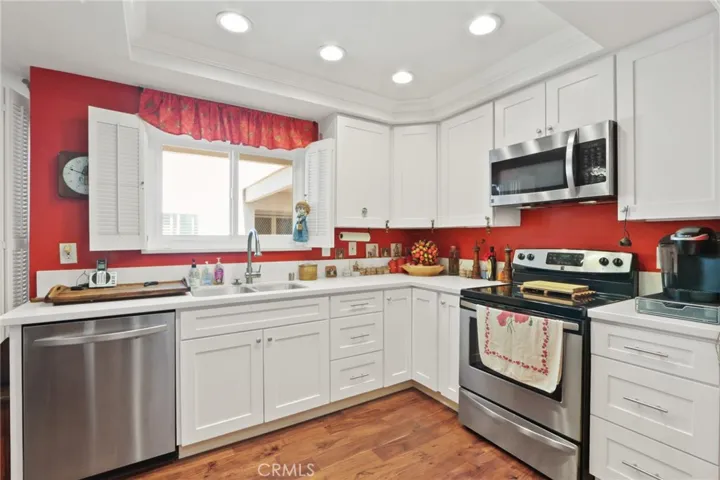 Nice bright kitchen