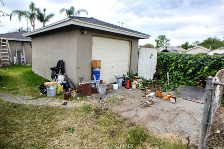 garage