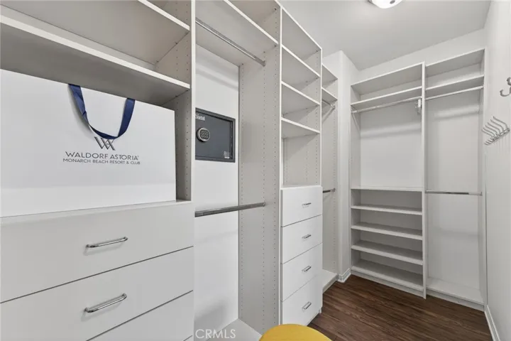 20800 Campania, Porter Ranch, California 91326