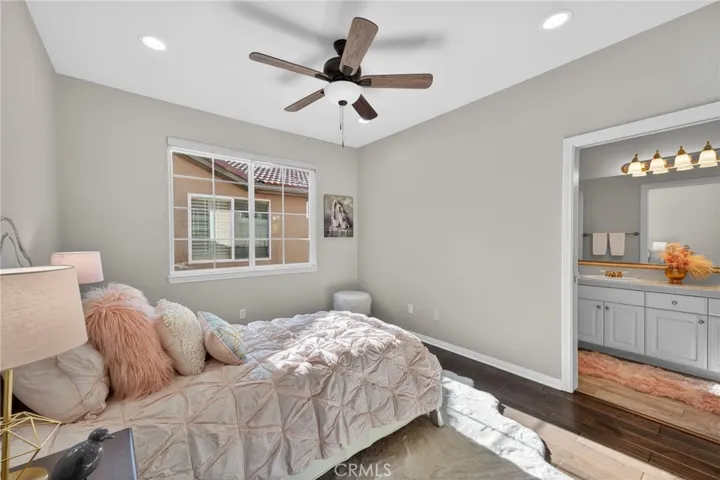 20800 Campania, Porter Ranch, California 91326