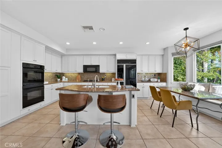 20800 Campania, Porter Ranch, California 91326